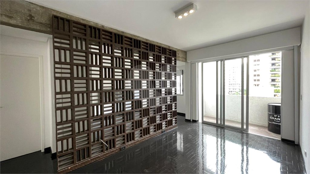 Apartamento à venda com 1 quarto em Itaim Bibi, São Paulo, SP