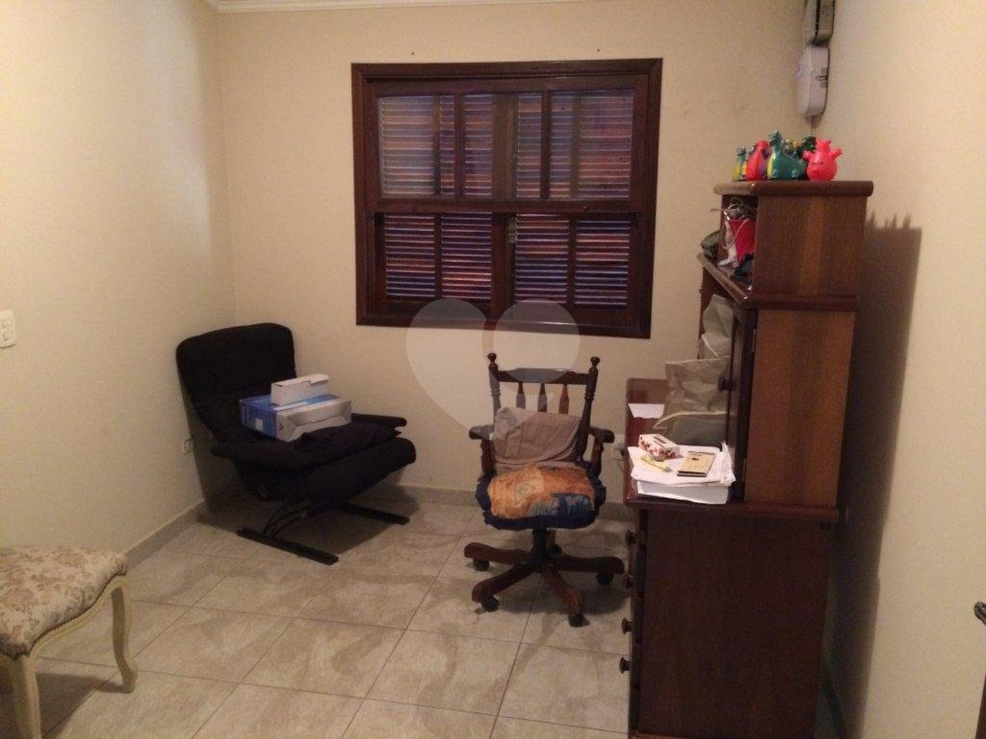 Sobrado à venda com 5 quartos, sendo 4 suítes,  em Vila Mazzei, São Paulo, SP