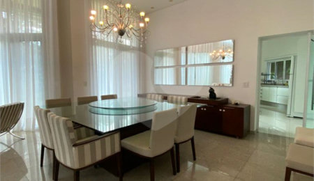 Casa à venda com 3 suítes no condomínio Parque Itatiaia, Mairiporã - SP