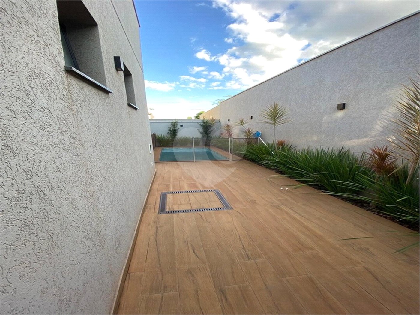 Casa à venda com 3 suítes no condomínio Quinta dos Ventos, Ribeirão Preto - SP