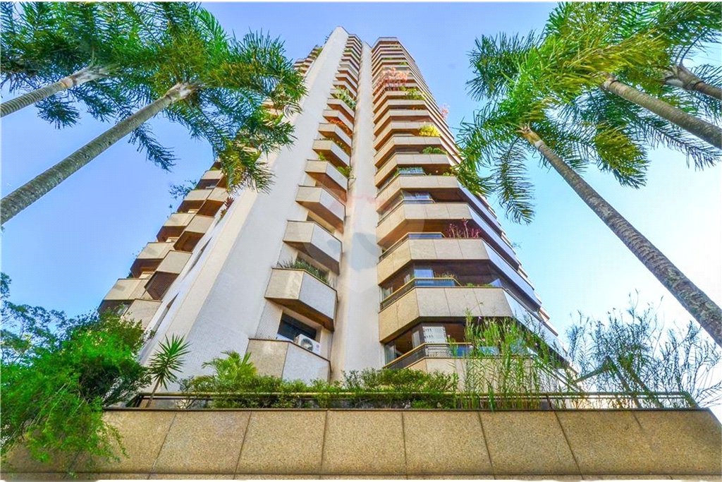 Apartamento à venda com 4 suítes em Vila Suzana, São Paulo, SP