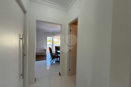Apartamento à venda com 3 suítes em Santa Teresinha, São Paulo, SP