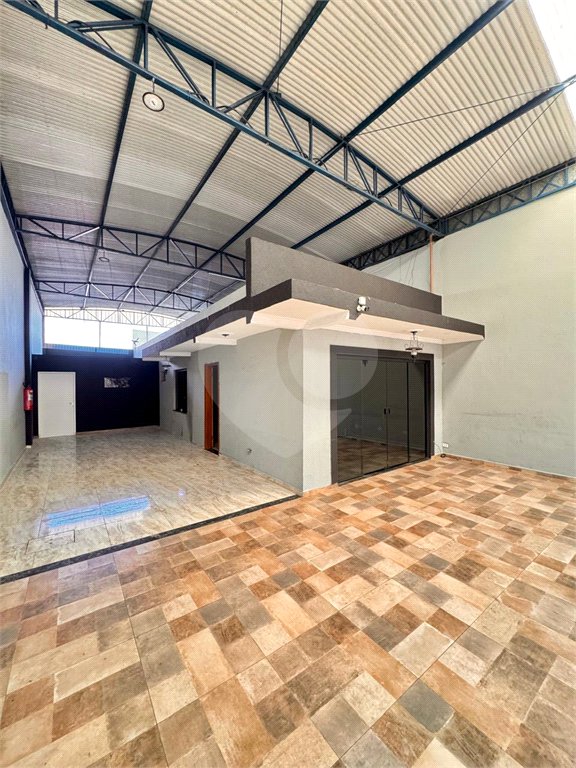 Salão para alugar no Centro, Suzano, SP
