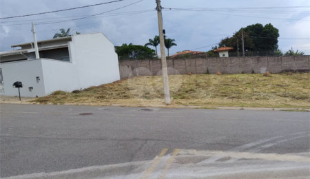 Terreno à venda com 1 suíte em Marambaia, Vinhedo, SP