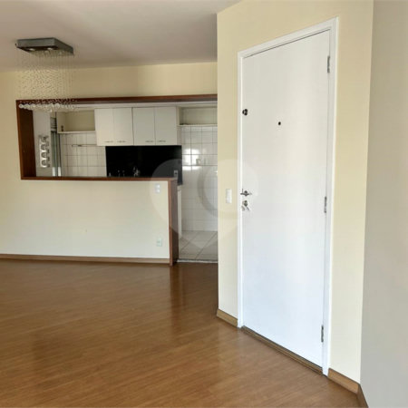 Apartamento à venda com 2 quartos, sendo 1 suíte, em Vila Andrade, São Paulo, SP