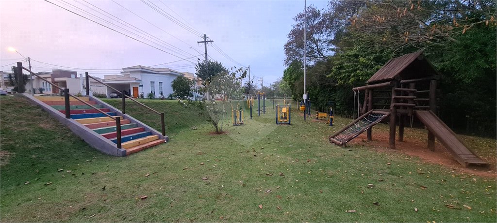 Casa à venda com 3 suítes no condomínio Lago da Serra, Araçoiaba da Serra - SP