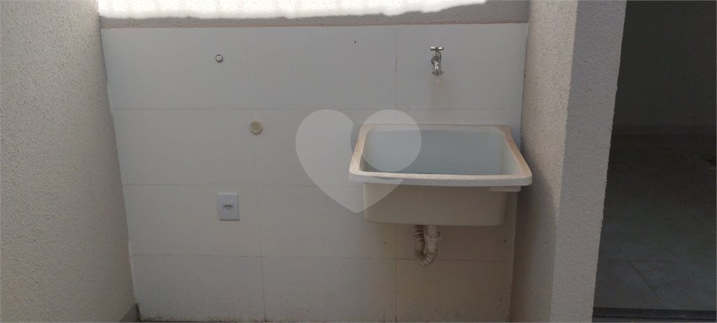 Casa à venda ou para alugar com 2 quartos, sendo 1 suíte, em Ipê, Três Lagoas, MS