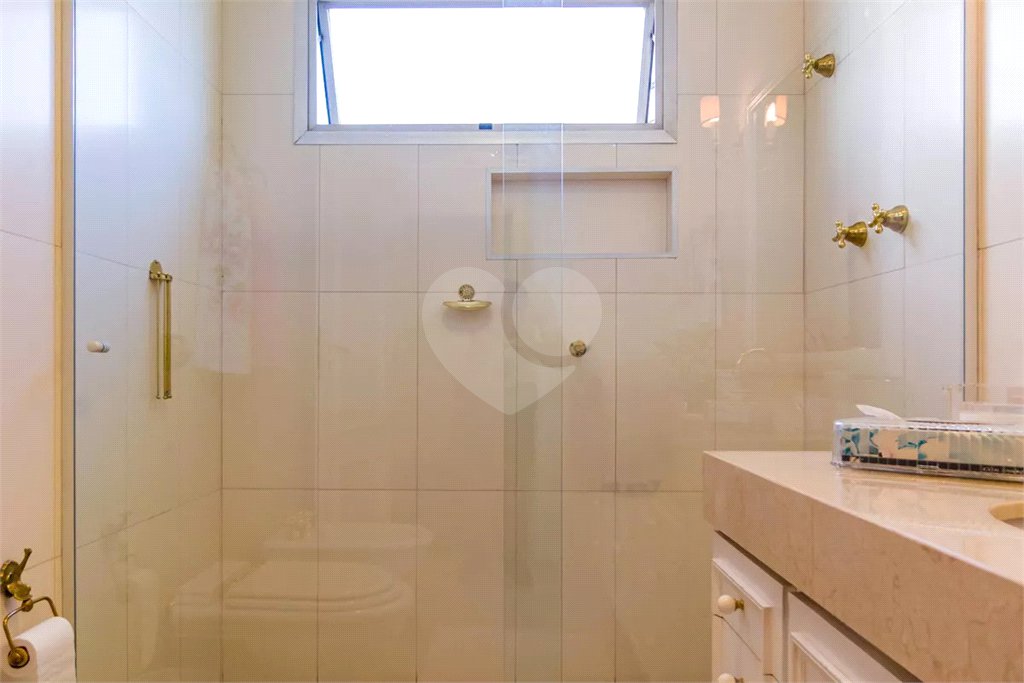 Apartamento à venda com 4 quartos, sendo 2 suítes, em Real Parque, São Paulo, SP