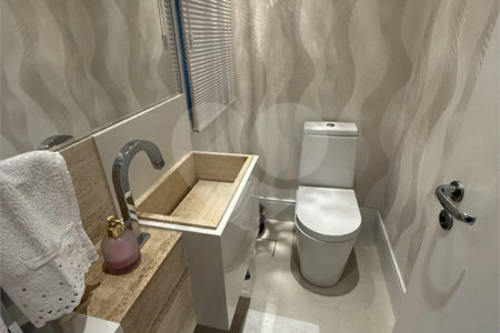 Casa à venda com 4 quartos, sendo 3 suítes,  no condomínio Aromaz, São Bernardo do Campo - SP
