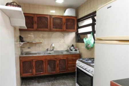 Sobrado à venda com 4 suítes em Planalto Paulista, São Paulo, SP