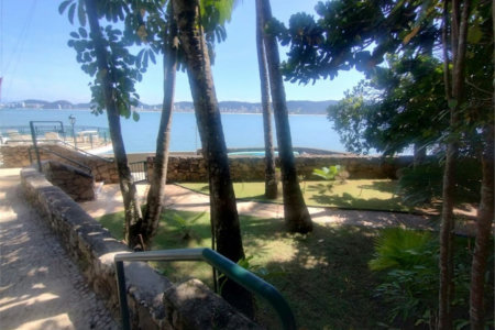 Casa Residencial à venda, Loteamento João Batista Julião, Guarujá - CA0028.