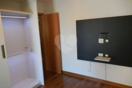 Apartamento à venda com 3 quartos, sendo 1 suíte,  em Santana, São Paulo, SP