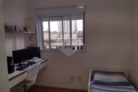 Apartamento à venda com 3 quartos, sendo 1 suíte,  em Campo Grande, São Paulo, SP
