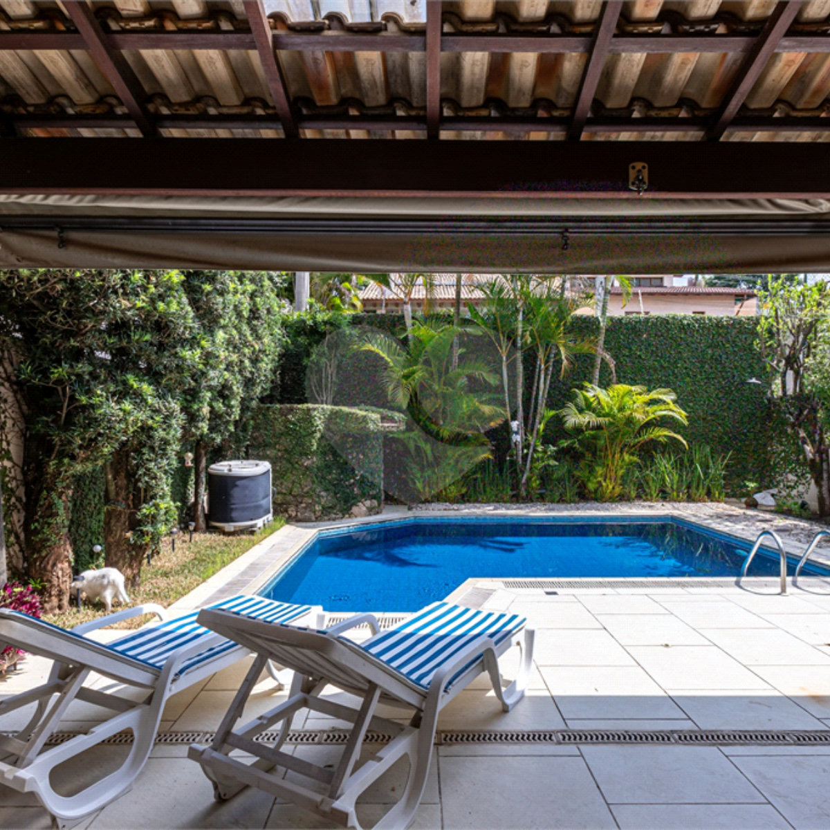 Casa à venda com 4 quartos, sendo 2 suítes,  no condomínio Los Alámos, São Paulo - SP
