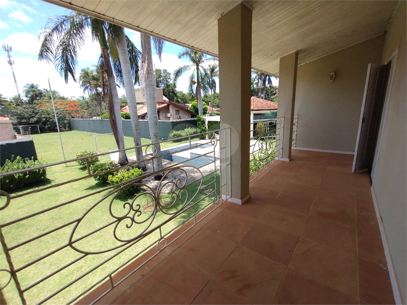 Casa à venda com 5 suítes em Jardim Colombo, Itapetininga, SP