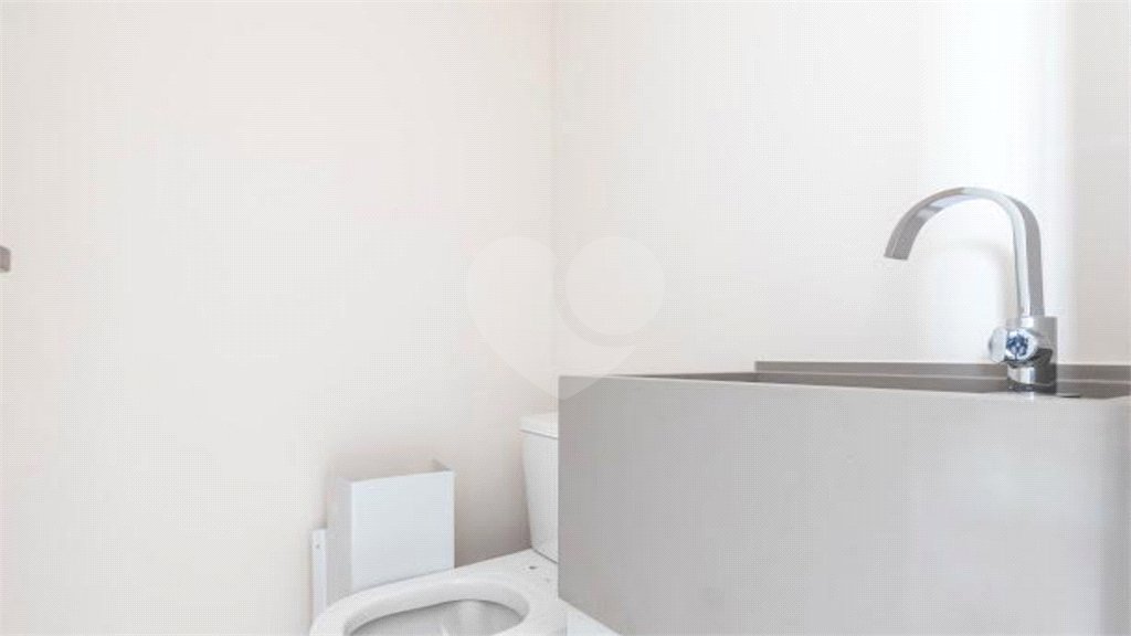 Apartamento à venda com 3 suítes em Moema, São Paulo, SP