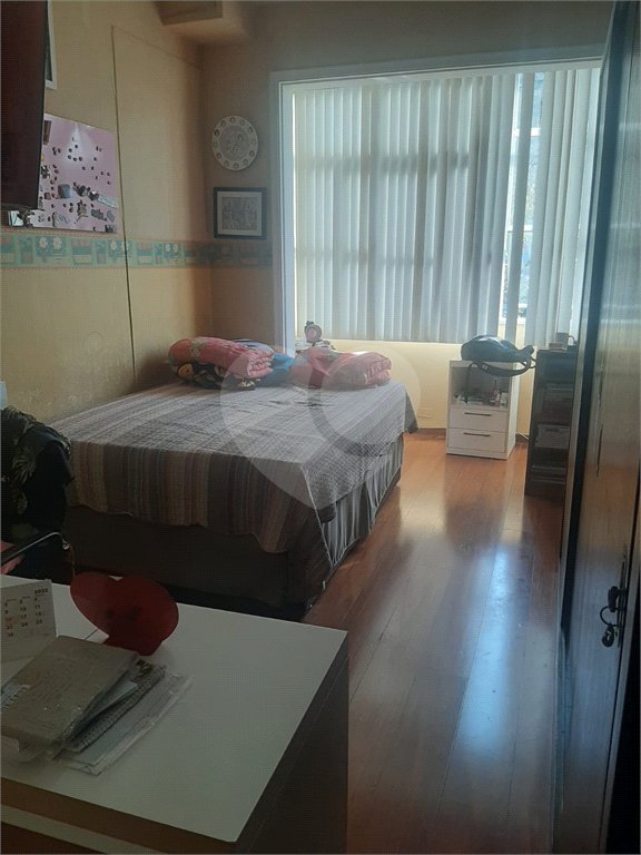 Apartamento à venda com 3 quartos, sendo 1 suíte, em Copacabana, Rio de Janeiro, RJ