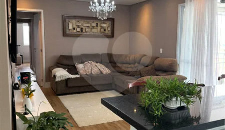 Apartamento à venda com 3 quartos, sendo 1 suíte,  em Vila Suissa, Mogi das Cruzes, SP