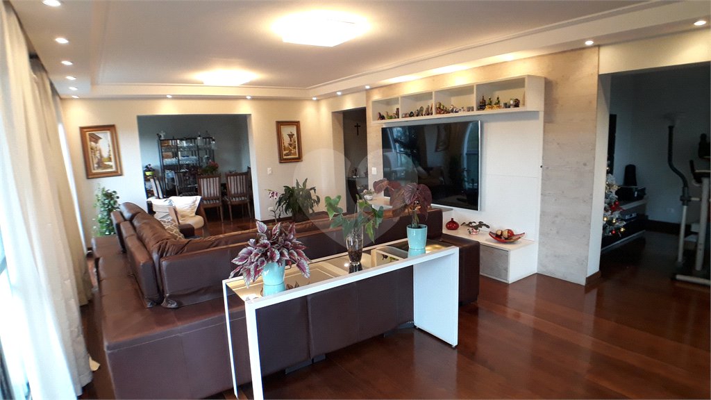 Apartamento à venda com 4 suítes em Santana, São Paulo, SP