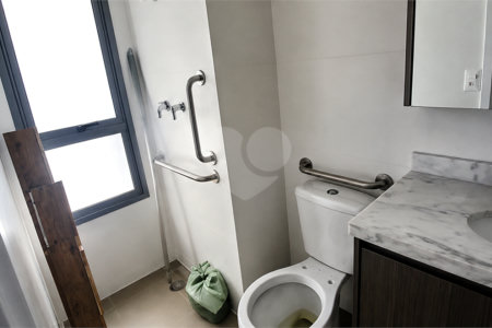Apartamento à venda com 3 suítes em Sumarezinho, São Paulo, SP