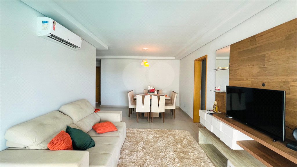 Apartamento à venda com 3 quartos, sendo 1 suíte, em Ribeirão do Lipa, Cuiabá, MT
