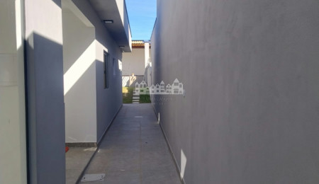 Casa à venda com 2 quartos, sendo 1 suíte,  em Nova Suissa, Piracaia, SP