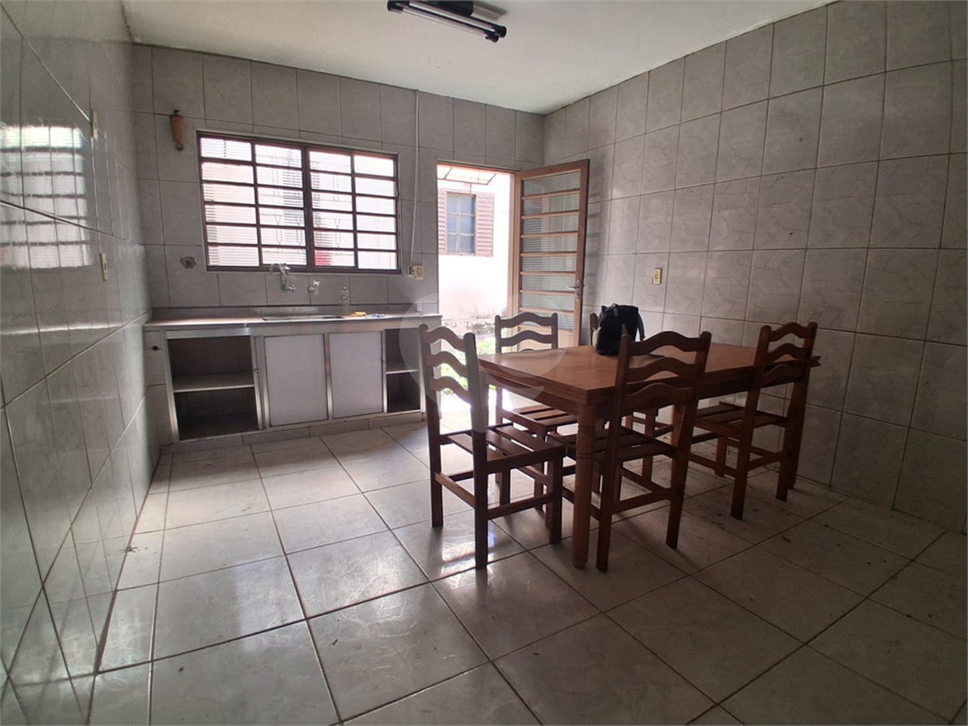 Casa espaçosa na Vila Costa do Sol em São Carlos – excelente para moradia, comércio ou investimento!