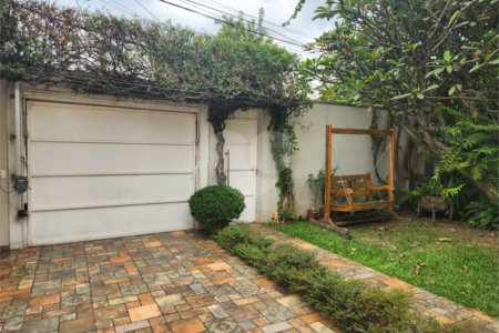 Casa à venda com 4 quartos, sendo 2 suítes,  em Vila Romana, São Paulo, SP