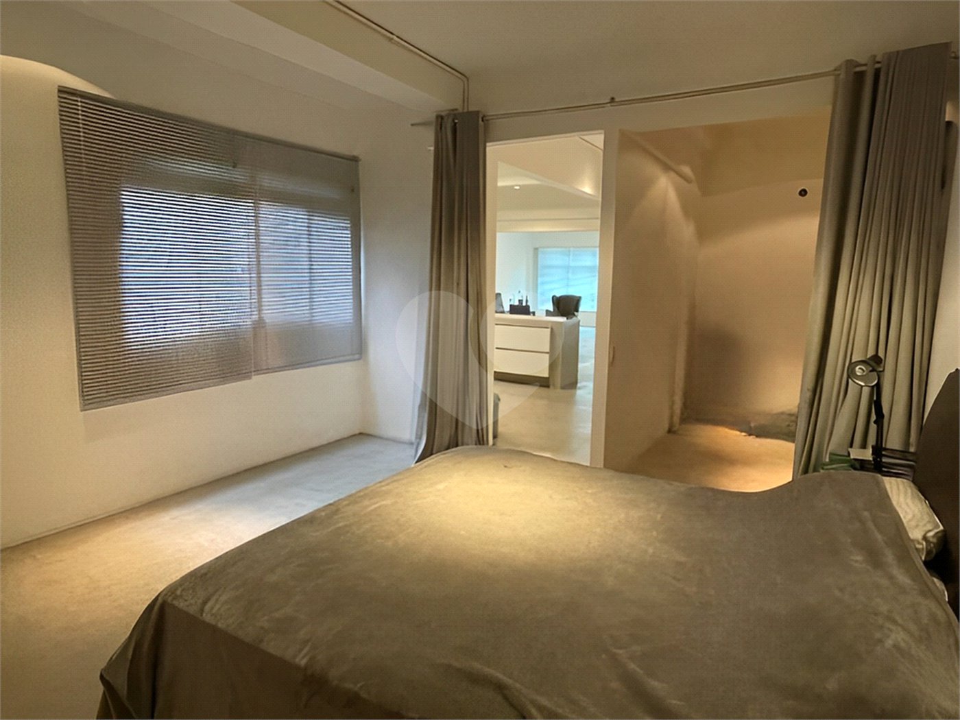 Apartamento à venda com 2 quartos, sendo 1 suíte, em Cerqueira César, São Paulo, SP