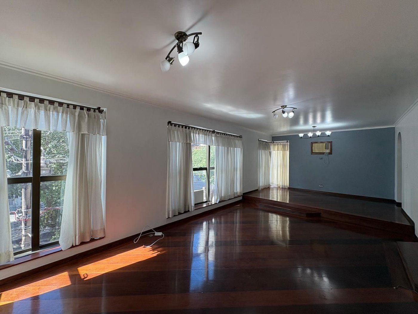 Apartamento com 3 dormitórios à venda, 150 m² por R$ 1.000.000,00 - Pompéia - Santos/SP
