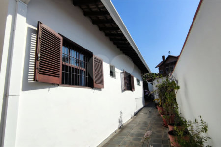 Sobrado à venda com 4 quartos, sendo 2 suítes, em Interlagos, São Paulo, SP