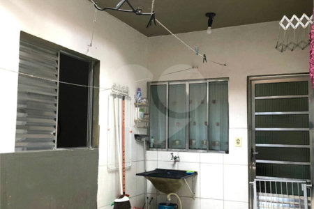 Casa à venda com 2 quartos no condomínio Világio Vitória, Mogi das Cruzes - SP