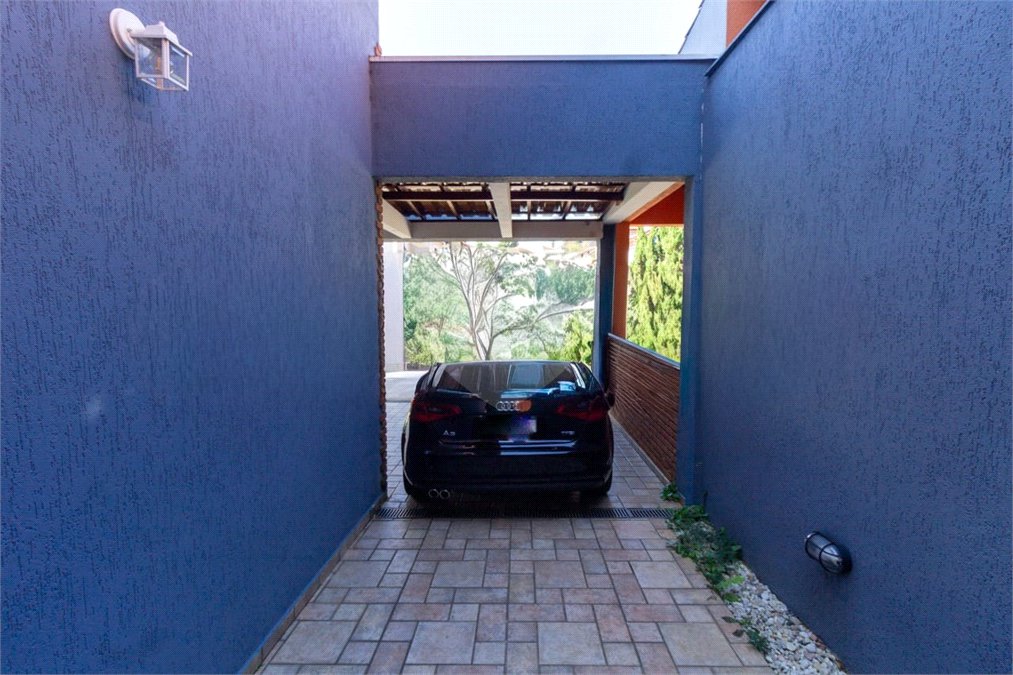 Casa à venda com 3 suítes no condomínio Da Serra, São Paulo - SP