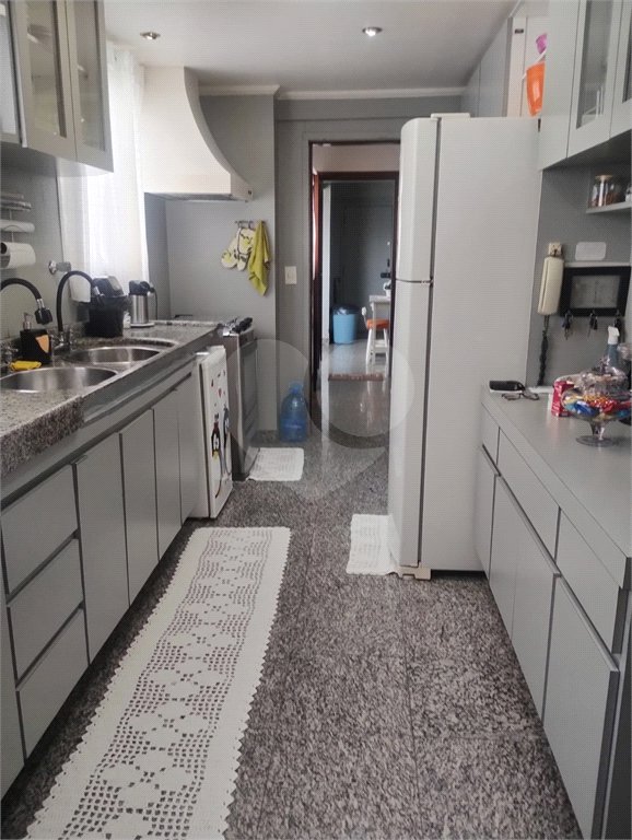Apartamento à venda ou para alugar com 4 quartos, sendo 1 suíte,  em Vila Andrade, São Paulo, SP