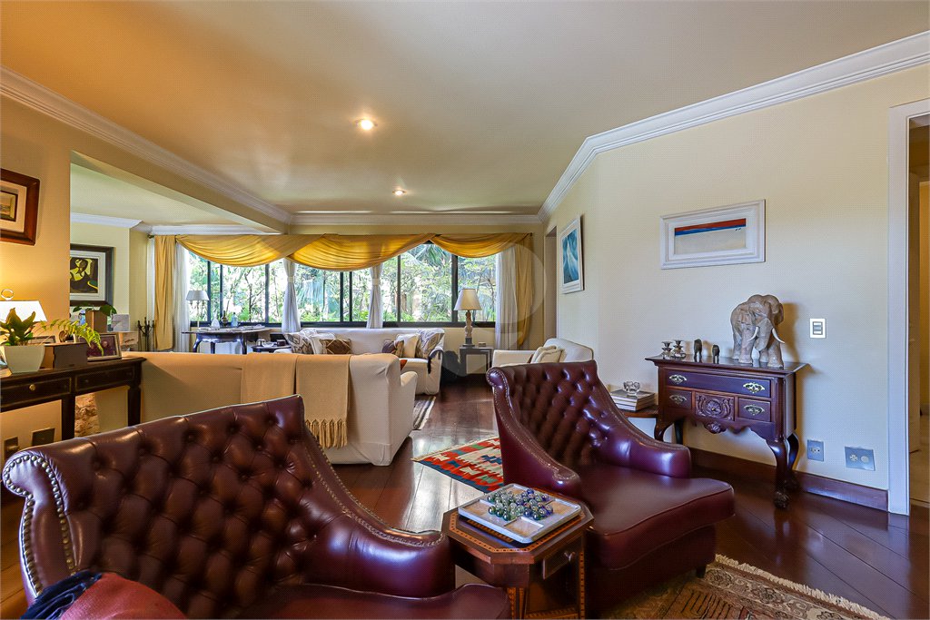 Apartamento à venda ou para alugar com 4 suítes em Jardim Vitória Régia, São Paulo, SP