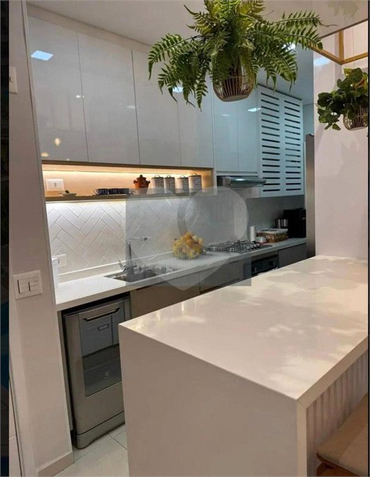 Cobertura à venda com 3 quartos, sendo 1 suíte, em Vila Suzana, São Paulo, SP