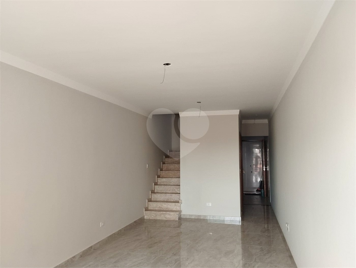 Sobrado à venda com 3 quartos, sendo 1 suíte, em Vila Mazzei, São Paulo, SP