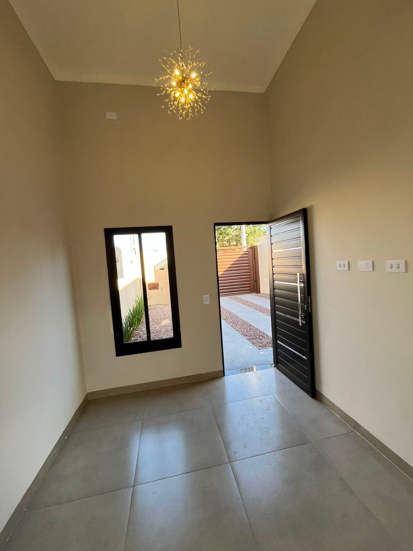 Casa à venda com 3 quartos, sendo 1 suíte,  em Alto da Boa Vista, Três Lagoas, MS