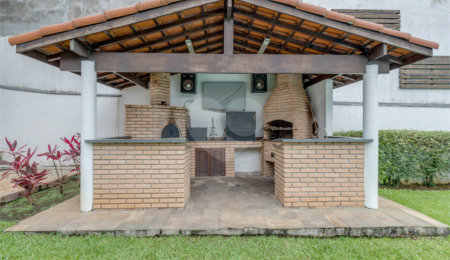 Sobrado à venda com 5 suítes em Alto da Boa Vista, São Paulo, SP