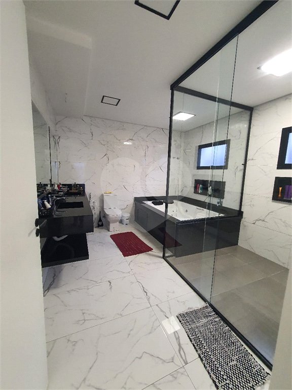 Casa à venda com 6 quartos, sendo 4 suítes, em Chácara do Remanso, Vargem Grande Paulista, SP