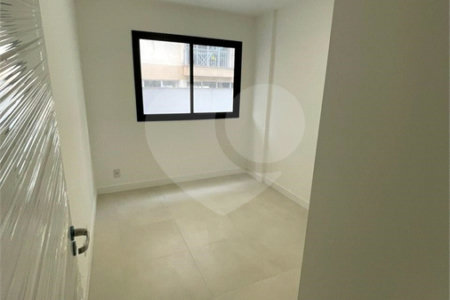 Apartamento à venda com 3 quartos, sendo 1 suíte, em Maracanã, Rio de Janeiro, RJ