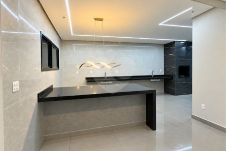Casa à venda com 3 quartos, sendo 1 suíte, no condomínio Reserva Ipanema, Sorocaba - SP