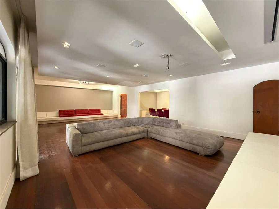 Apartamento à venda com 5 quartos, sendo 3 suítes, em Tijuca, Rio de Janeiro, RJ