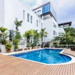 Casa à venda com 6 suítes no condomínio Vitória Régia, São Paulo - SP