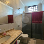 Casa à venda ou para alugar com 1 suíte em Residencial Cambuy, Araraquara, SP