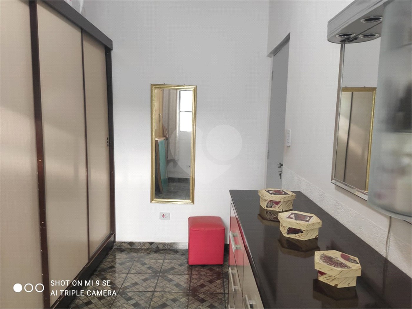 Sobrado à venda com 1 suíte em Jardim Luciana, Itaquaquecetuba, SP