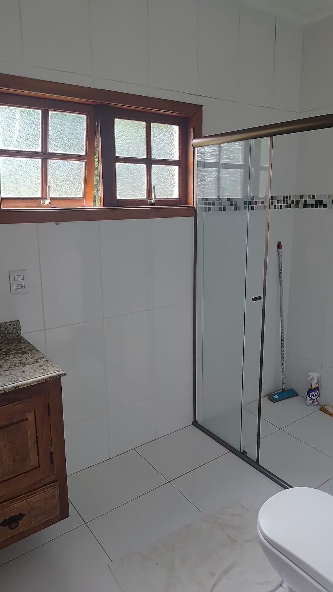 Casa à venda com 3 quartos, sendo 2 suítes, no condomínio Cafezal VI, Itupeva - SP