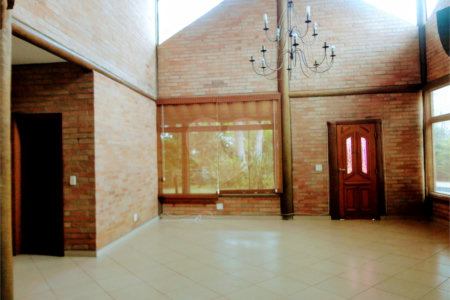 Casa à venda com 4 suítes no condomínio Estância Marambaia, Vinhedo - SP