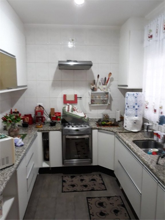 Casa à venda com 3 quartos, sendo 1 suíte, em Vila Suissa, Mogi das Cruzes, SP