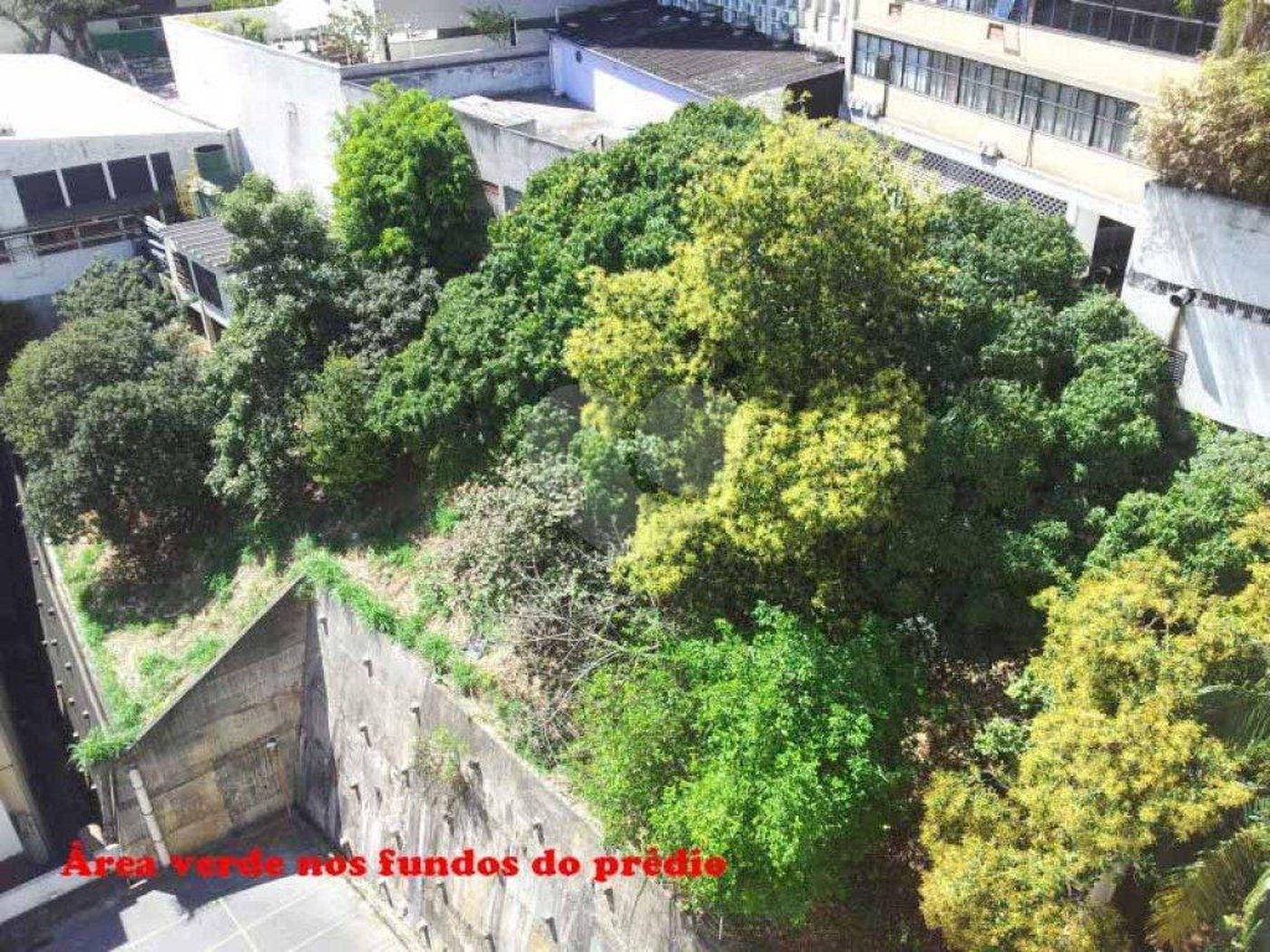 Apartamento à venda com 3 quartos, sendo 1 suíte,  em Bela Vista, São Paulo, SP
